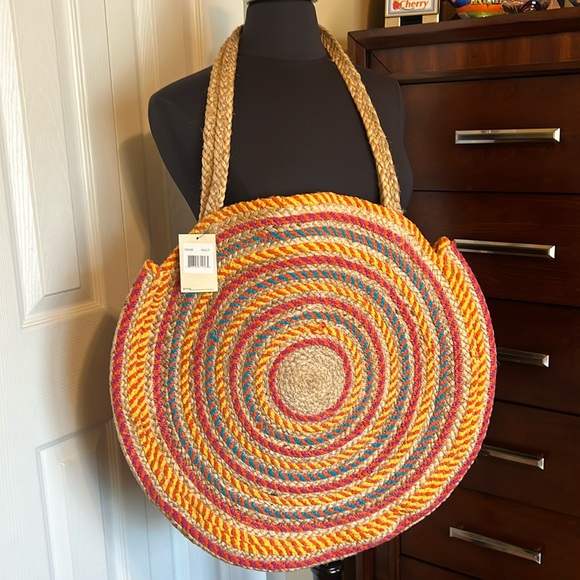 Magid Oversized Circle Woven Tote - Picture 2 of 5